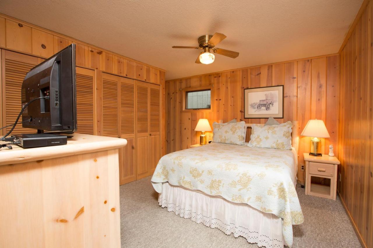 Mirror Pond Bungalow Бенд Екстериор снимка